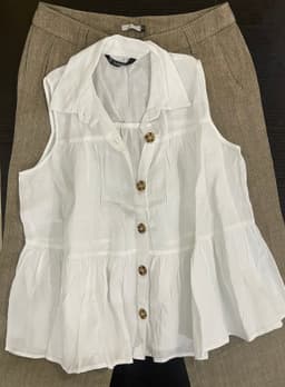 White & nude linen set